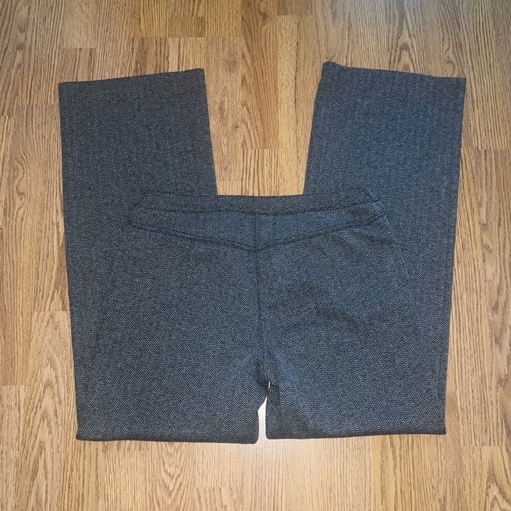 Express Pants - Picture 4 of 5